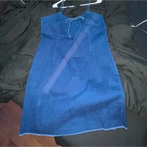 This is a Jean dress perfect for the summer. Size 2X ranges about a 18/20.